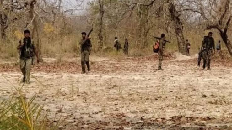 ছত্তিশগড়ে মাওবাদী হামলায় নিহত ২২ জওয়ান  সুকমা বিজপুর বর্ডারে এনকাউন্টারে হত ১০