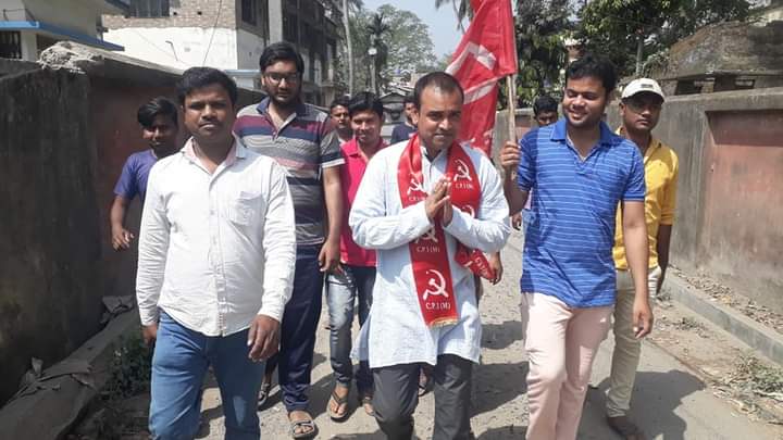 স্বরূপনগরে বাম প্রার্থী বিশ্বজিতের প্রতি আস্থা বাড়ছে। বিরুদ্ধে বীণা ও বৃন্দাবন