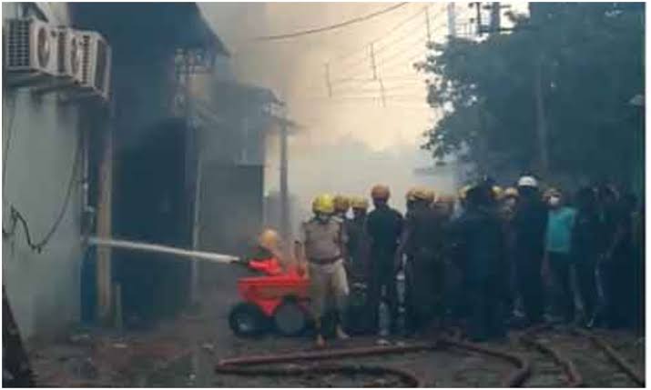 নিউ বারাকপুরের গেঞ্জি কারখানায়  অগ্নিকাণ্ড