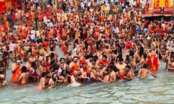 ১ লক্ষ ভুয়ো কোভিড টেস্ট, একই কিটে বহু মানুষের পরীক্ষা! কুম্ভমেলায় ভয়ঙ্কর দুর্নীতির অভিযোগ