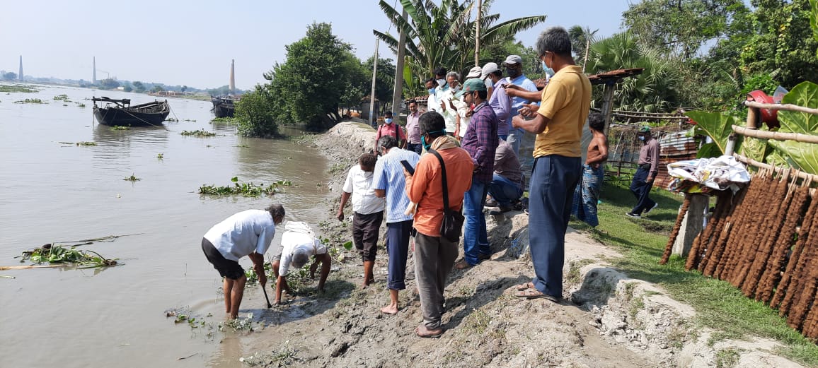 বসিরহাটে বিশ্বজলবায়ু ধর্মঘট পালন উদ্যোগে , পরিবেশ বন্ধু