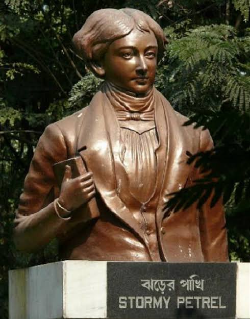 ঘুম ভাঙানিয়া🔥 লুই ভিভিয়ান ডিরোজিও