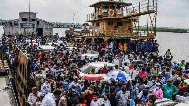 নোনা জলে করোনা ছড়ায় না - বললেন রাজ্যের অ্যাডভোকেট জেনারেল। ডাক্তারদের মত কি?