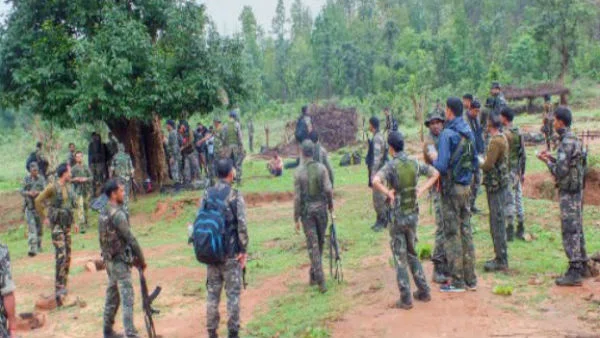 জঙ্গল মহলে মাওবাদীদের সক্রিয়তা, ৫ তৃণমূল নেতা বিশেষ নিরাপত্তা চেয়ে পুলিশ সুপারকে চিঠি দিলেন