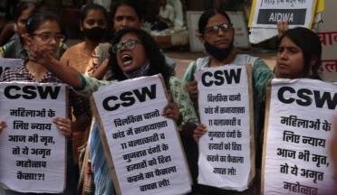 বিলকিস কান্ডে আসামীদের মুক্তির বিরুদ্ধে শীর্ষ আদালতে আবেদন ৬ হাজার মানবাধিকার কর্মী, সমাজকর্মীর