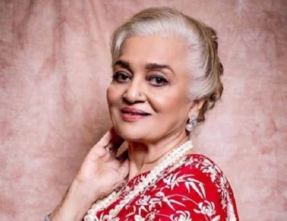 কিংবদন্তি অভিনেত্রী আশা পারেখ পেলেন দাদাসাহেব ফালকে সম্মান  