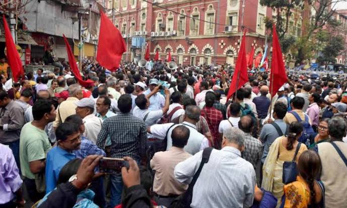 রাজ্য জুড়ে সব সরকারি অফিসে ৯ই মার্চ ধর্মঘটের ডাক, DA-র দাবিতে উত্তাপ বাড়ছে
