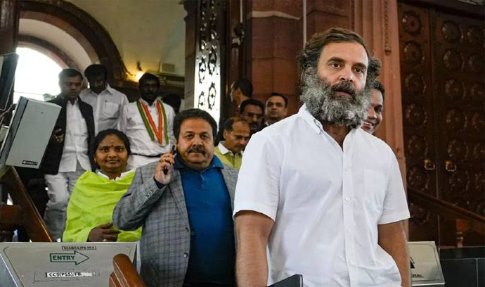 আপিলের নিষ্পত্তি পর্যন্ত রাহুল গান্ধীর সাজা স্থগিত