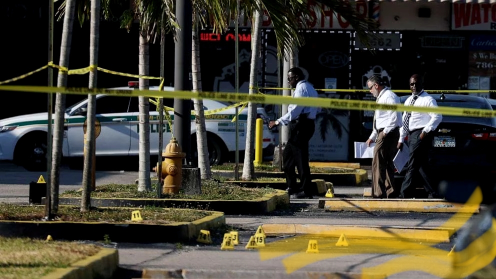 আমেরিকার স্কুলে ফের বন্দুকবাজের হামলা! এলোপাথারি গুলিতে মৃত ২, জখম ৫