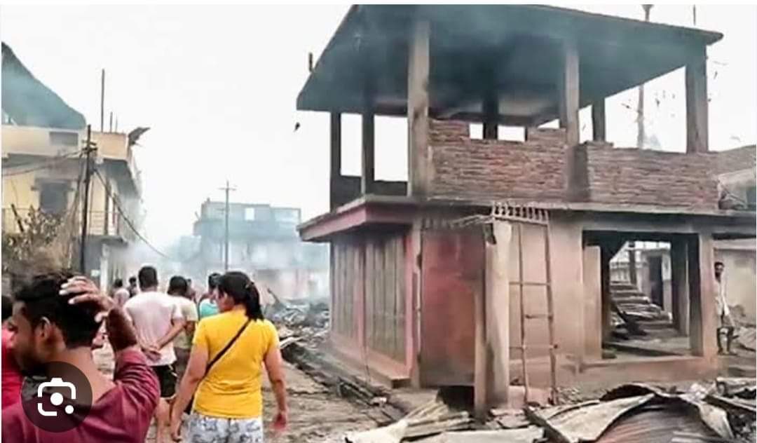 অগ্নিগর্ভ মণিপুরে রক্তবন্যা, মেইতেই -কুকি  সংঘর্ষে  নিহত ৯  কার্ফুর সময় বাড়ালো প্রশাসন