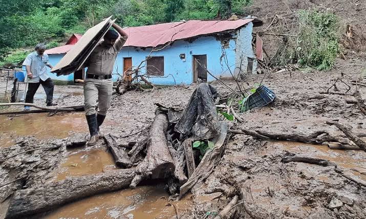 হিমাচলে ভূমিধস ও বন্যায় নিহত ৫৫
