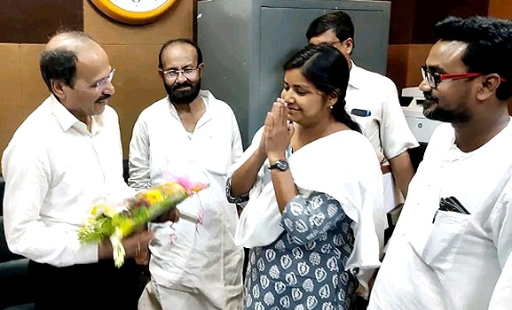 অধীরের মনোনয়নে মীনাক্ষী! বাম - কংগ্রেসের সমঝোতার শক্তি মুর্শিদাবাদে