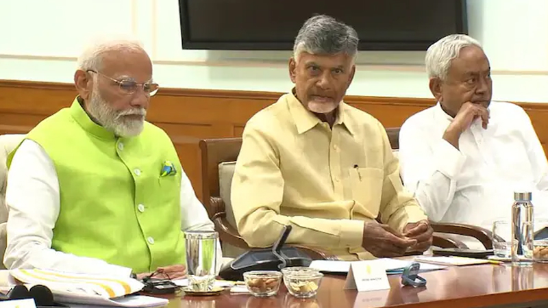 নিরঙ্কুশ নয় দুই দলে ভর দিয়ে ৩য় বার মোদী সরকারে