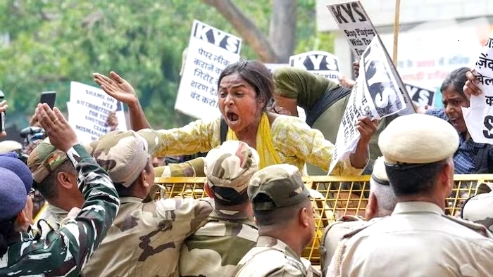 NEET বাতিল প্রশ্নে .সুপ্রিম কোর্টের মতে কাউন্সেলিং চলবে, সঙ্গে পর্যবেক্ষণ