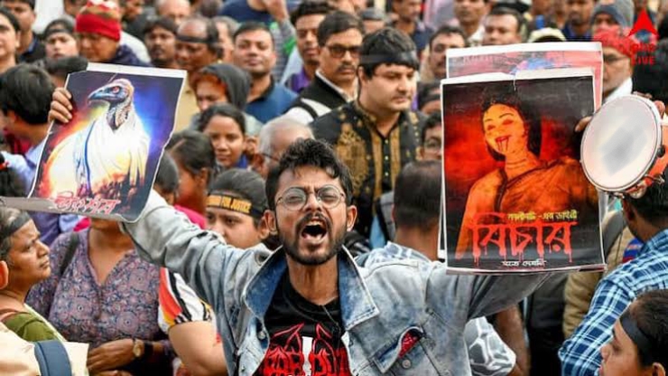 ৭ মাস পরেও মেয়ের ডেথ সার্টিফিকেট পাননি নির্যাতিতার মা-বাবা