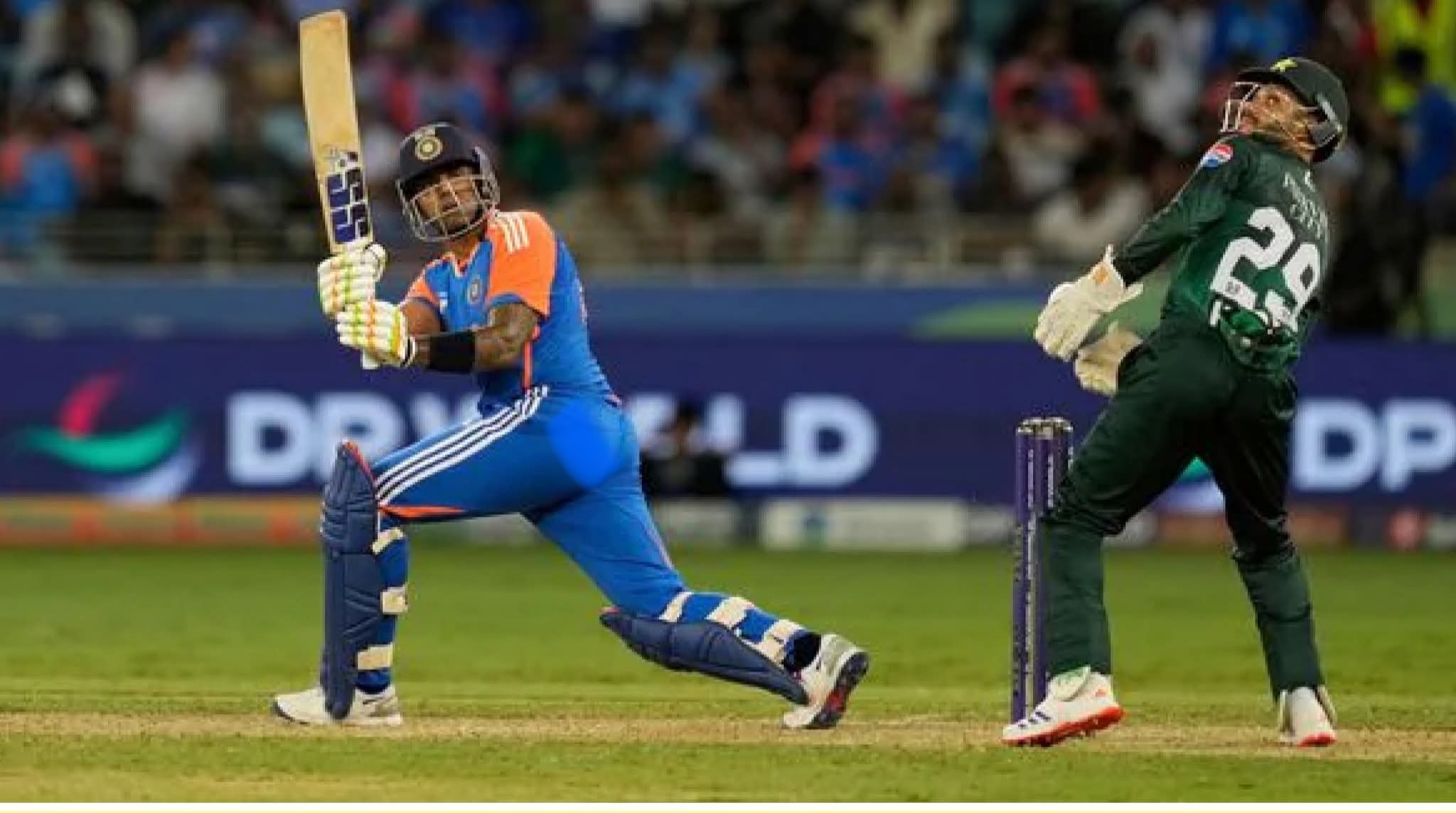 এশিয়া কাপের গ্রুপ পর্বের খেলায় ৭ উইকেটে ভারতের কাছে পাকিস্তানের শোচনীয় হার